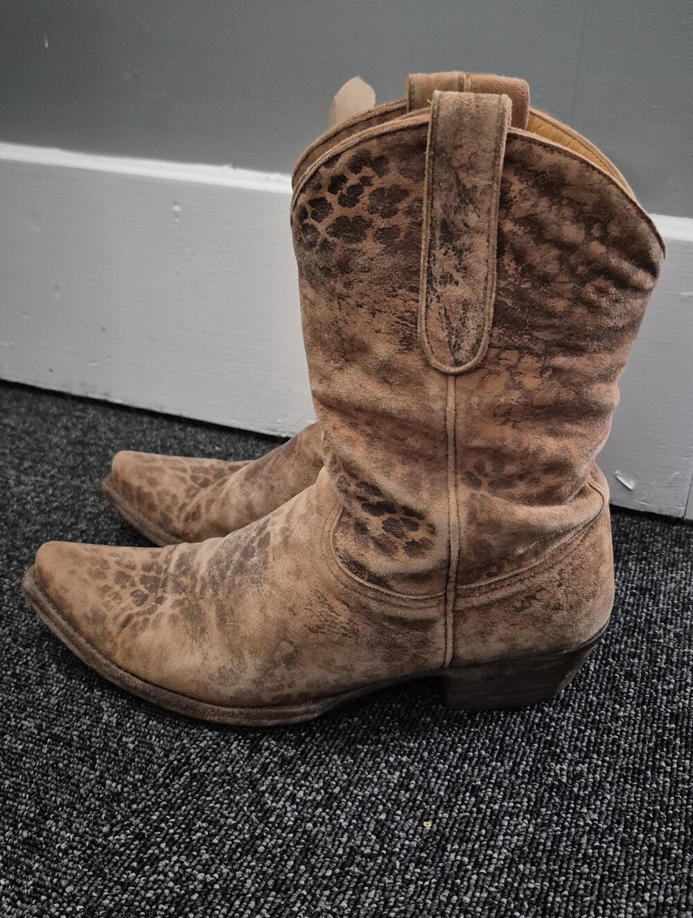 Old Gringo Leopardito Suede Western Boots Snip Toe 10B